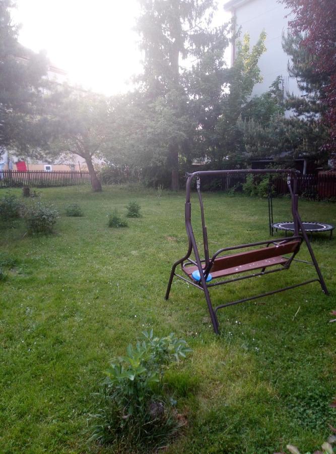 Apartmán Ella - Tábor -CZ - U stadionu míru 1735 Kültér fotó